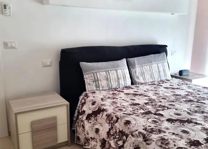 Dimora San Francesco 公寓 佩萨罗